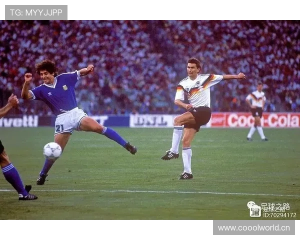 萨利巴与迪亚斯：体系型中卫的战术角色差异分析