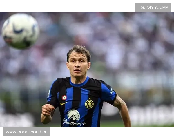 巴尔韦德与巴雷拉对比分析:中场覆盖范围与活动区域差异 巴尔韦德与巴雷拉对比分析:中场覆盖范围与活动区域差异