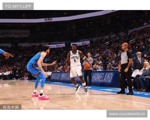 爱德华兹突破能力提升助森林狼关键时刻得分拉开差距